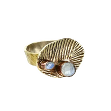 Load image into Gallery viewer, Gold ring with two round stones 